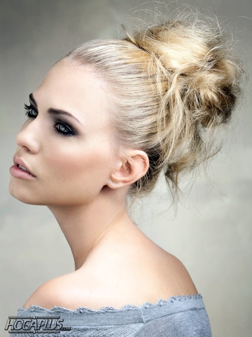 Big messy bun Hairstyles