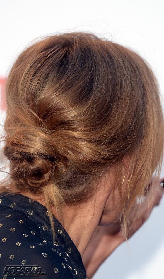 Hung messy bun Hairstyles