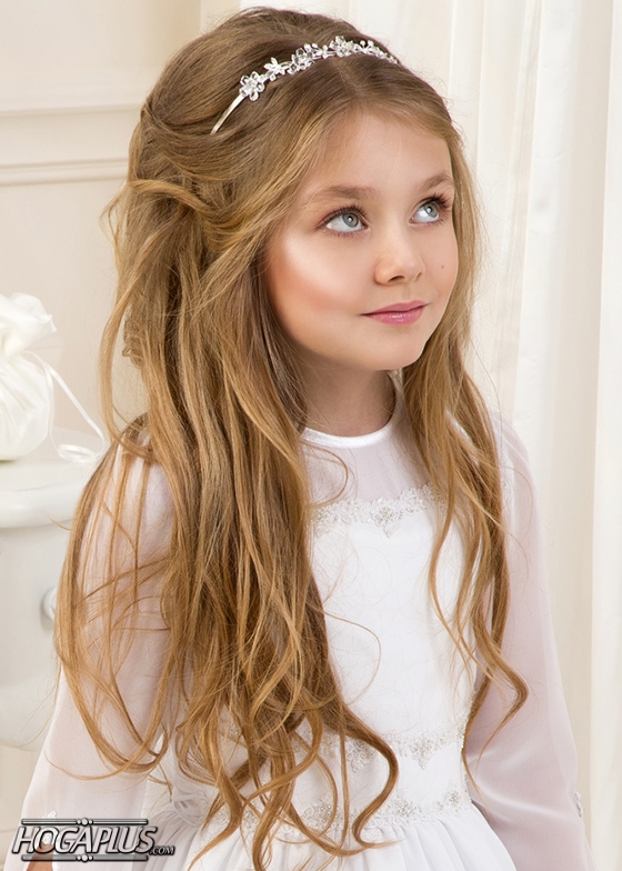 Straight hair with Headband Hairstyle For School Girls