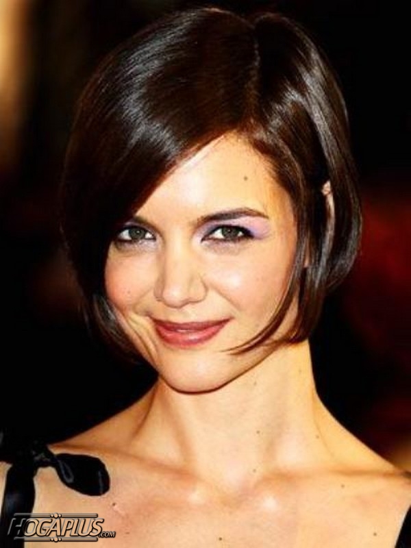 Poker straight Short bob hairstyle and haircut