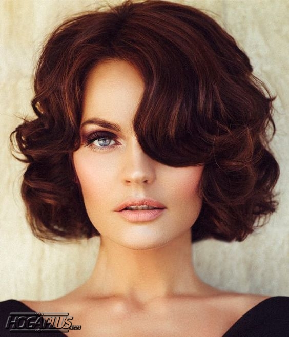 Retro Short bob hairstyle and haircut